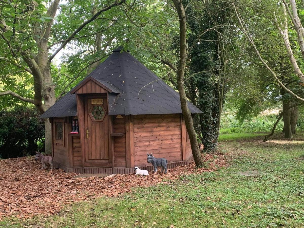 Vila Starry Meadow & Rescued Animal Experiences Great Yarmouth Exteriér fotografie