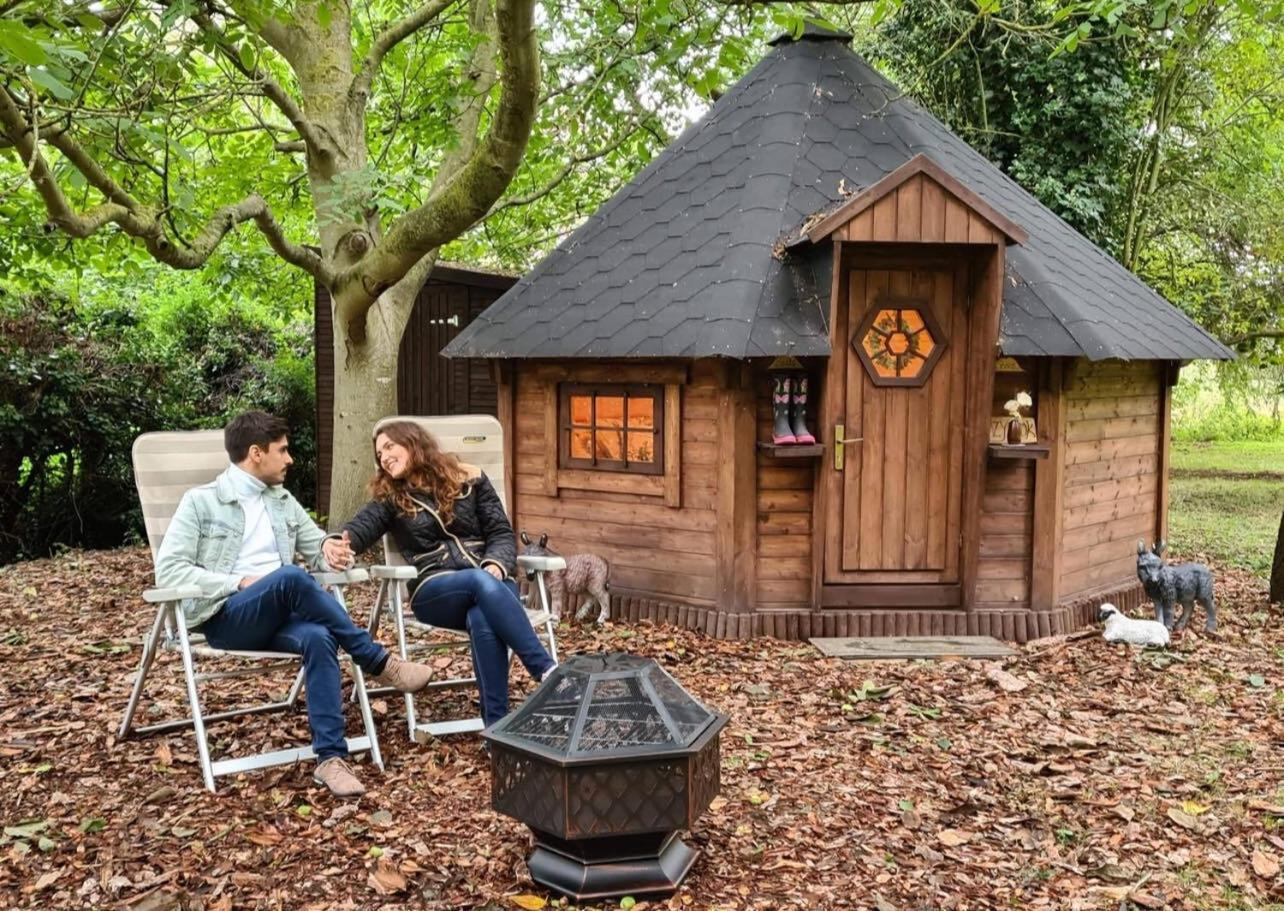 Vila Starry Meadow & Rescued Animal Experiences Great Yarmouth Exteriér fotografie