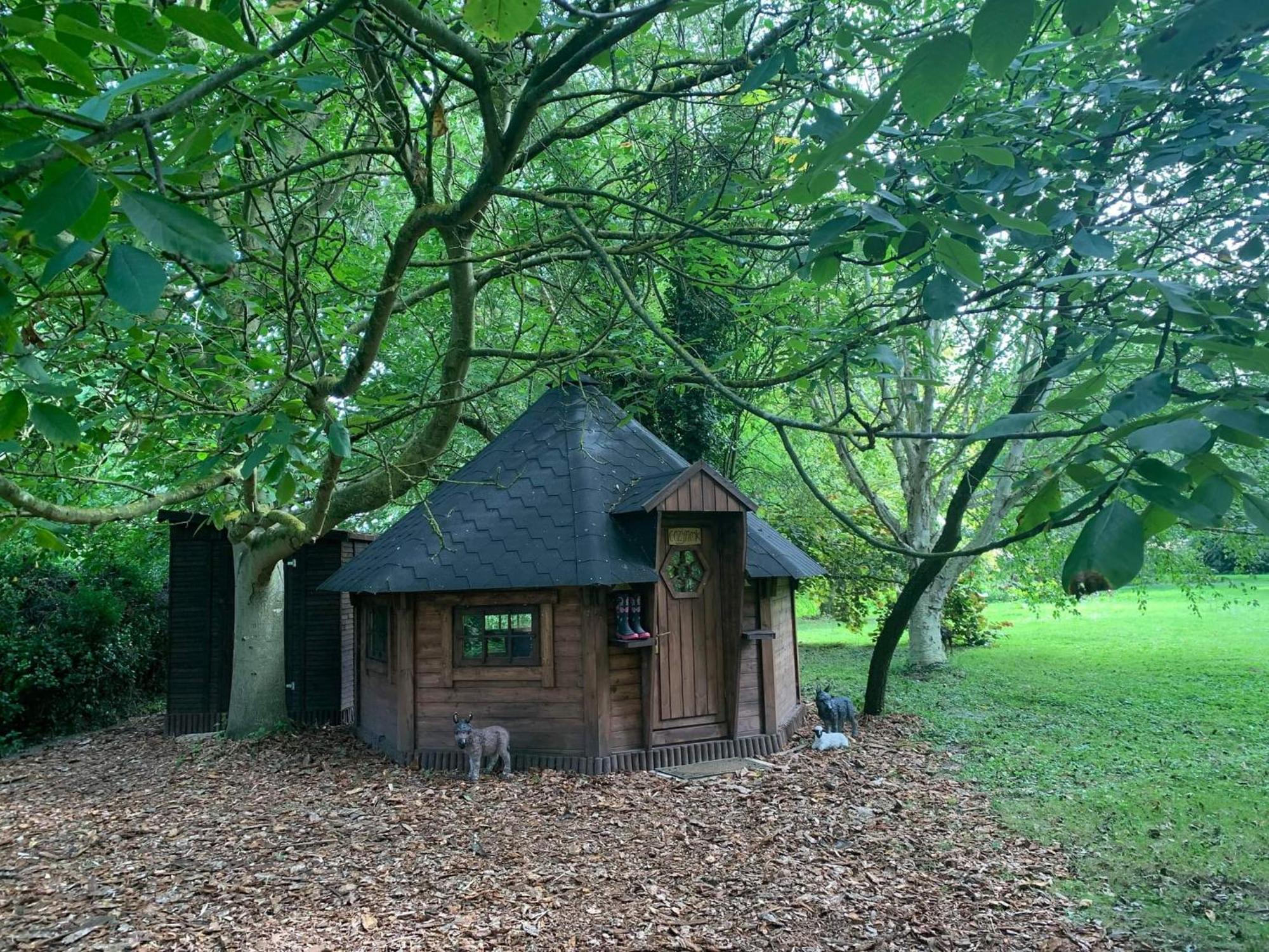 Vila Starry Meadow & Rescued Animal Experiences Great Yarmouth Pokoj fotografie